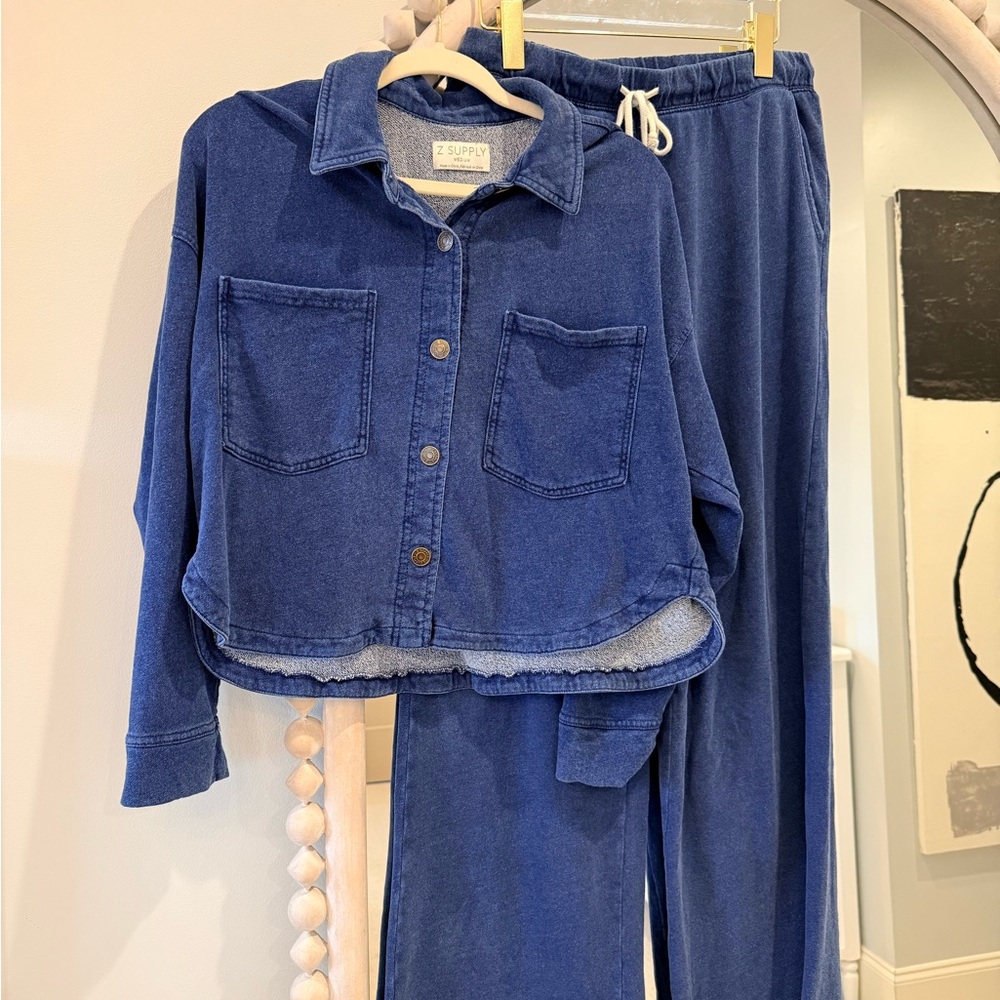 Z Supply Navy Button-Up Lounge Top and pants. SET